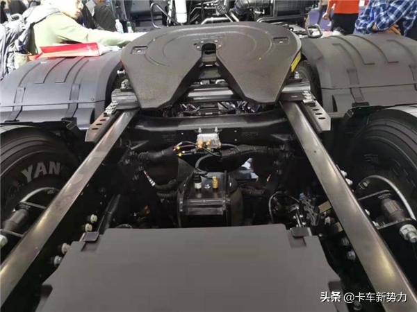 最新款格尔发K7牵引车全面论述，引领行业新标杆