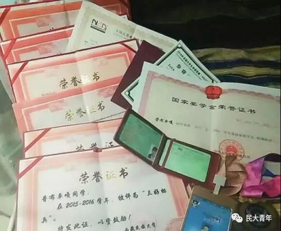 最新大学毕业生招聘，小巷中的隐藏宝藏，探索特色小店的无限机遇