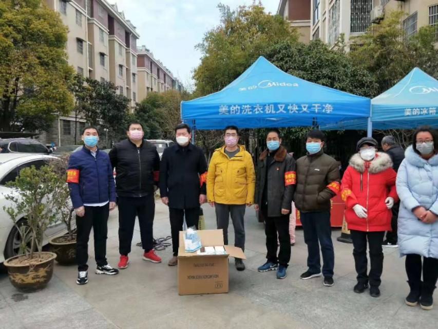 全球疫情最新动态与户外旅行，戴口罩共探自然美景