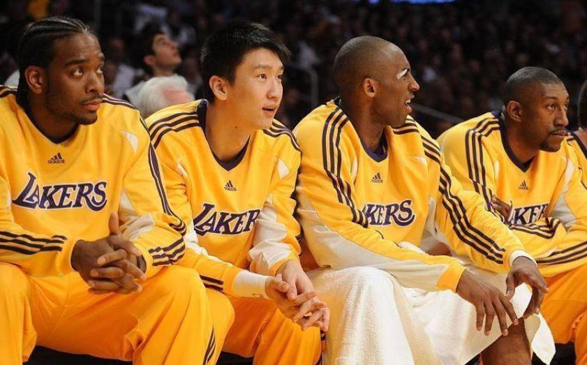 NBA最新总得分榜揭晓，谁将荣膺新一代得分王？